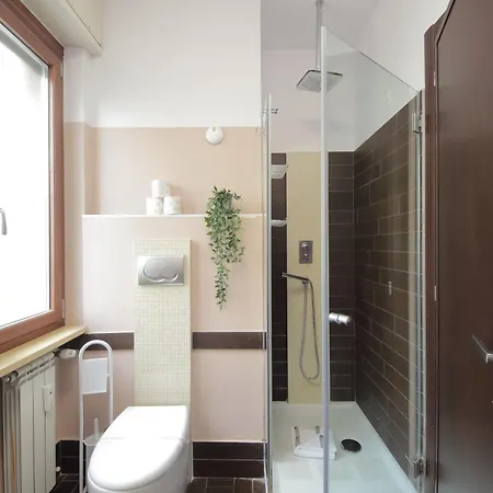Cozy And Comfy Apartment In Piramide Metro Stop Roma Esterno foto