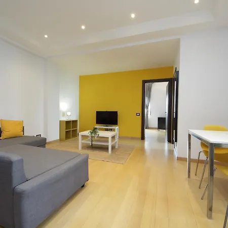 Cozy And Comfy Apartment In Piramide Metro Stop Roma Esterno foto