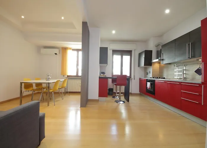 Cozy And Comfy Apartment In Piramide Metro Stop