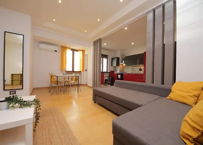 Cozy And Comfy Apartment In Piramide Metro Stop